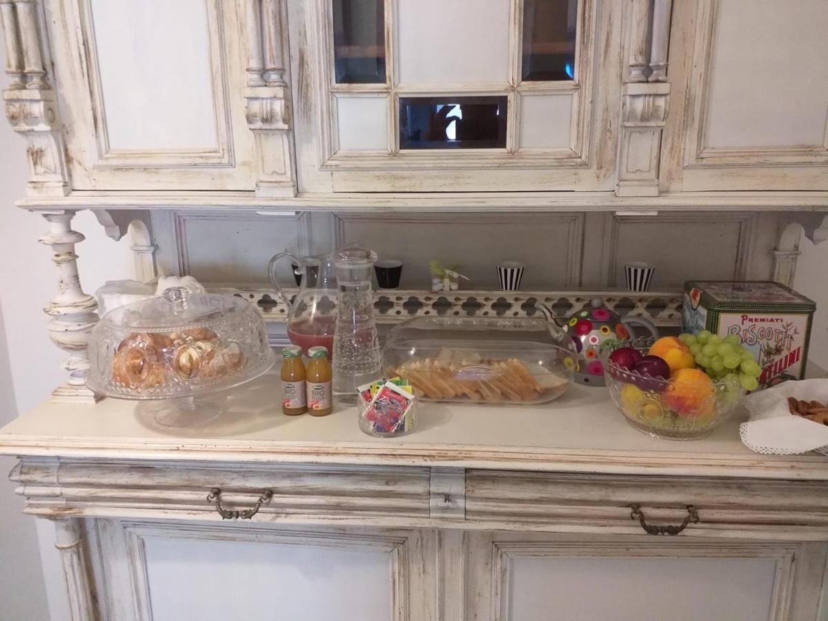 B&B Le Muse Кротоне Экстерьер фото
