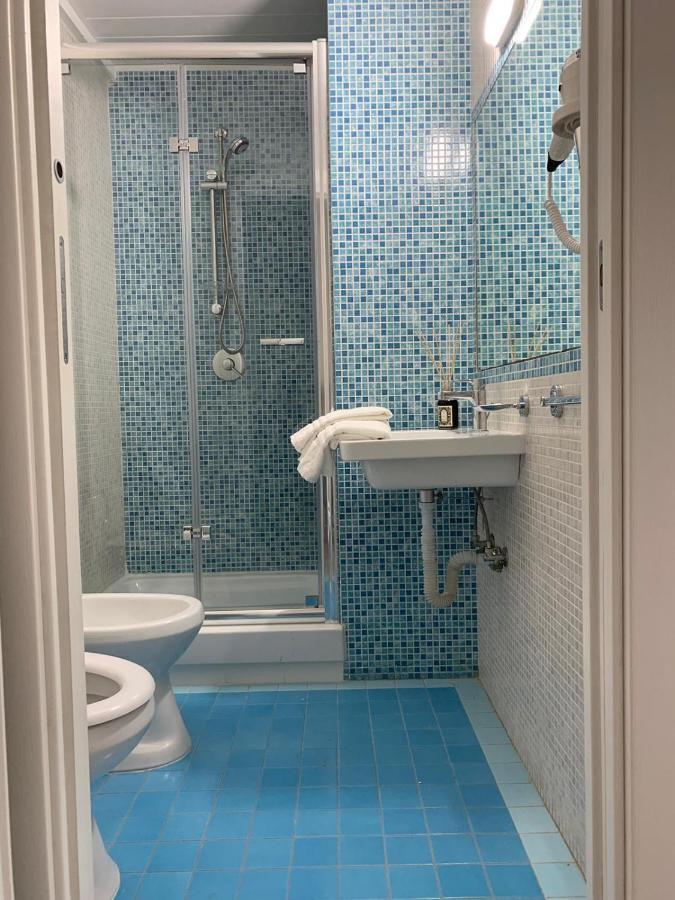 B&B Le Muse Кротоне Экстерьер фото