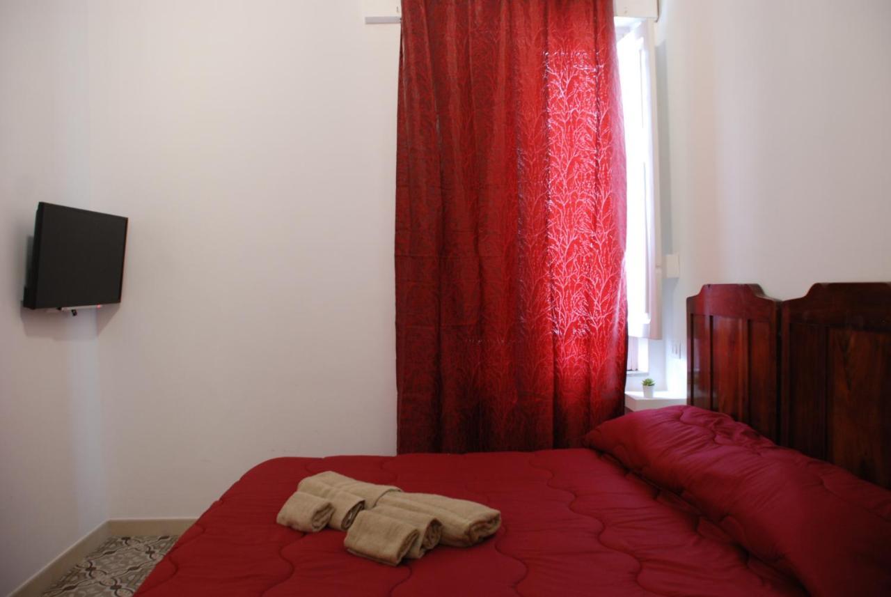 B&B Le Muse Кротоне Экстерьер фото